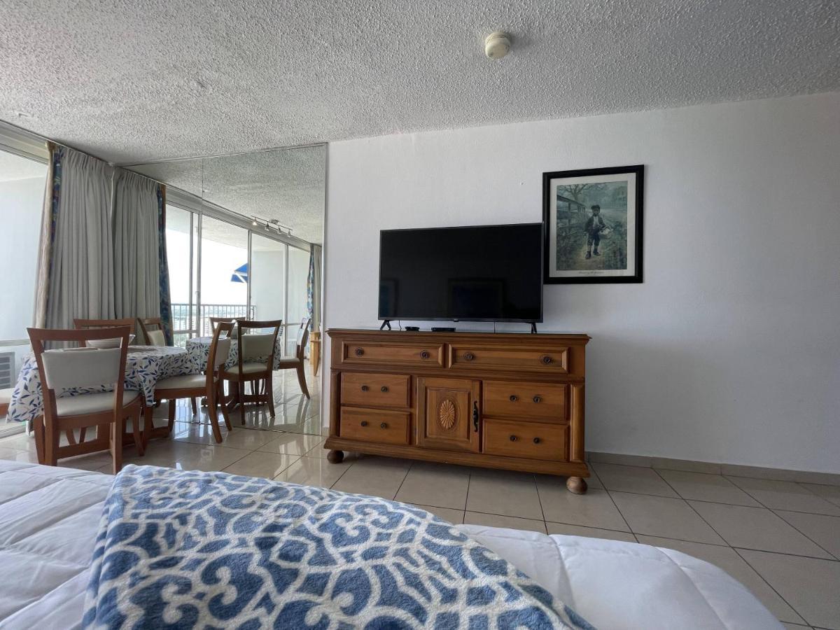 Tropical Studio At The Beach In Isla Verde سان خوان المظهر الخارجي الصورة